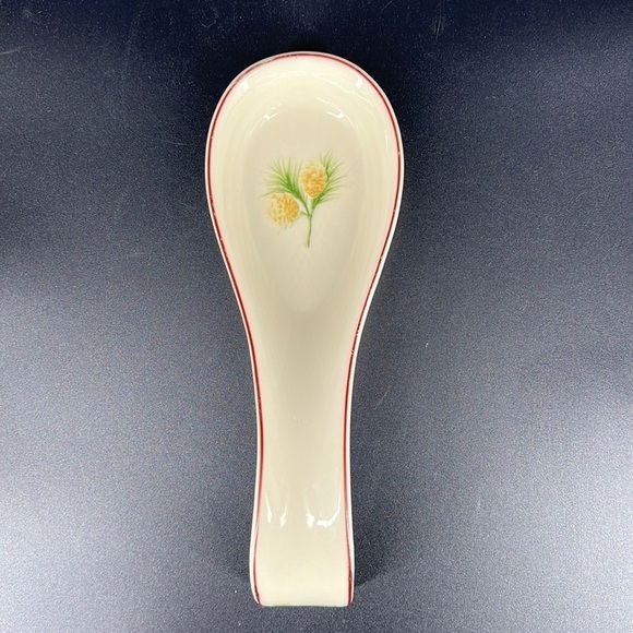 Merry Brite Spoonrest - Picture 1 of 8